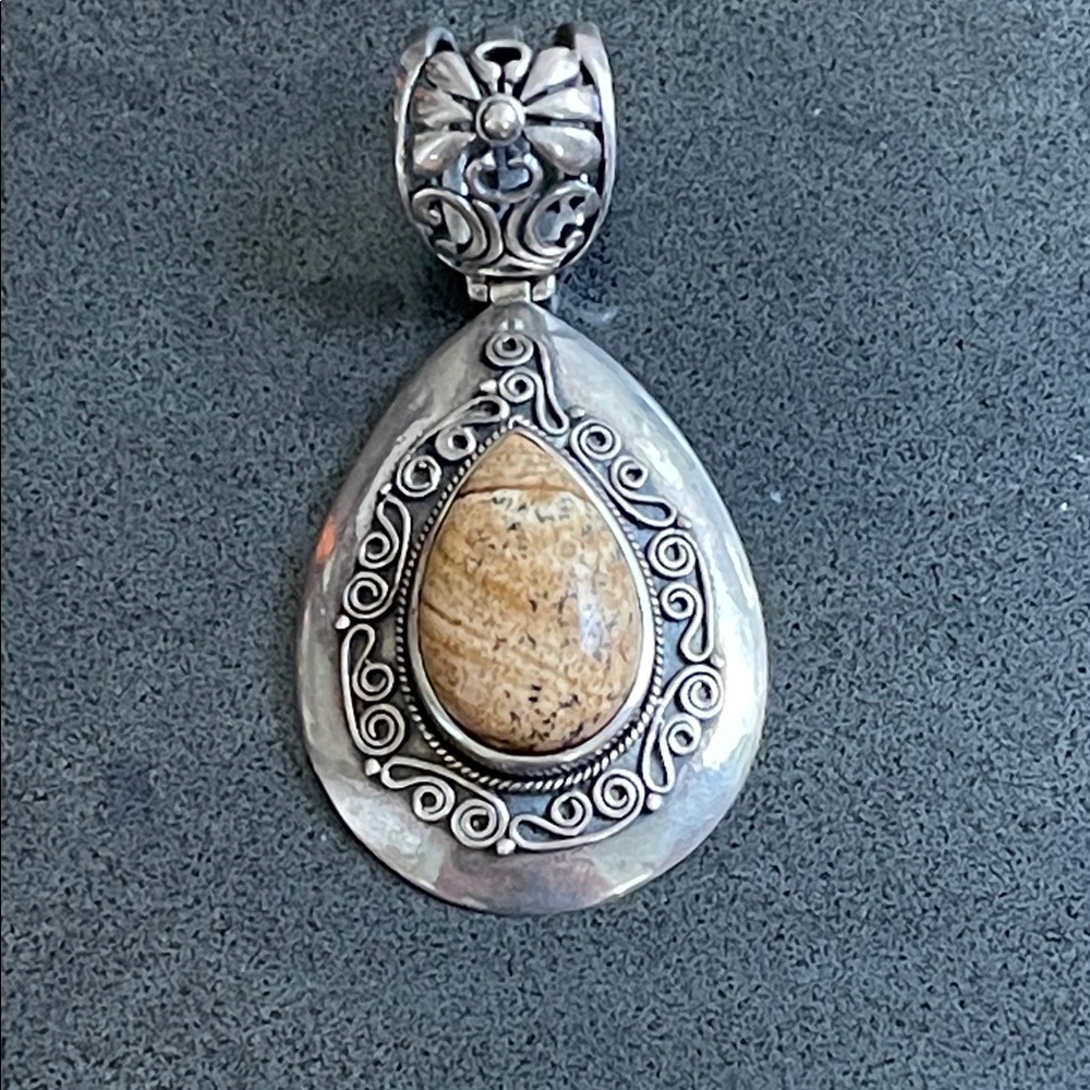 Silver Stamped and Brown Teardrop Pendant Women Jewelry Necklace